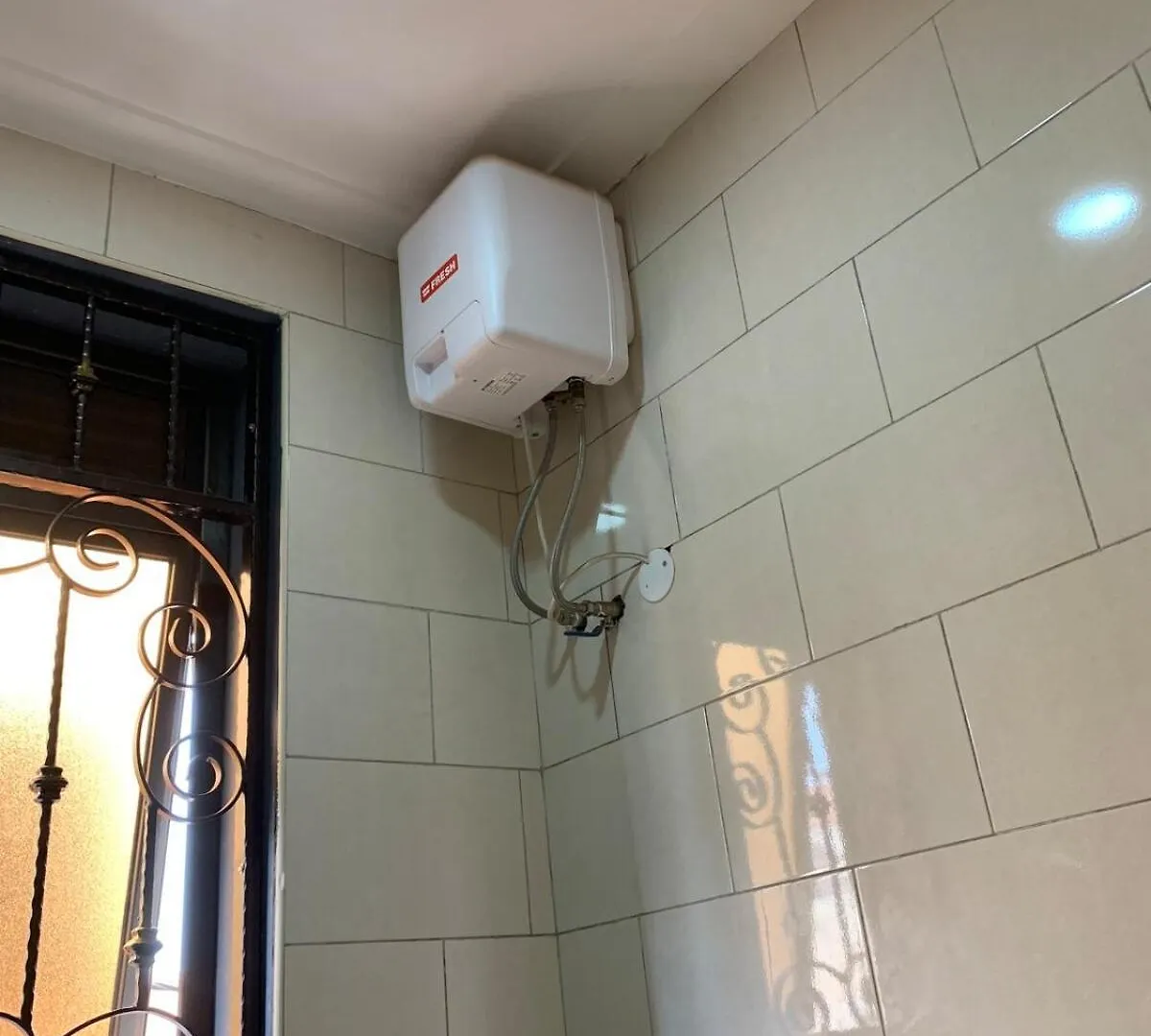 Affordable 1 Bedroom Apt In Kampala - Wi-Fi & Parking Apartment
